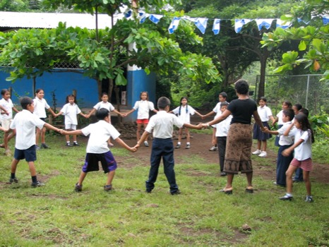 turn - School Class Children Teacher Holding Hands - IMG5761JPG.jpg