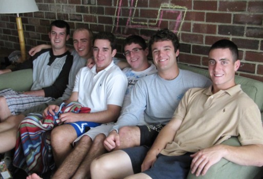 print a poster - Men's Shirts - UF_drop_off_BC_Parents_Weekend_049.jpg