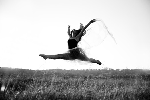 print a poster - Dancing In Field - kda_291_copy.jpg