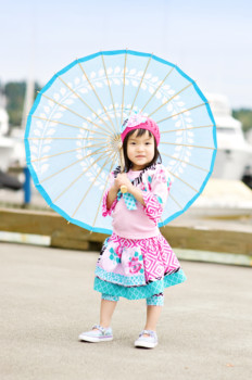 get - Young Girl With Parasol - umbrella_print_form.jpg