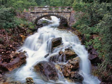 poster brain - River Flow - shutterstock_24099325_2_super.jpg